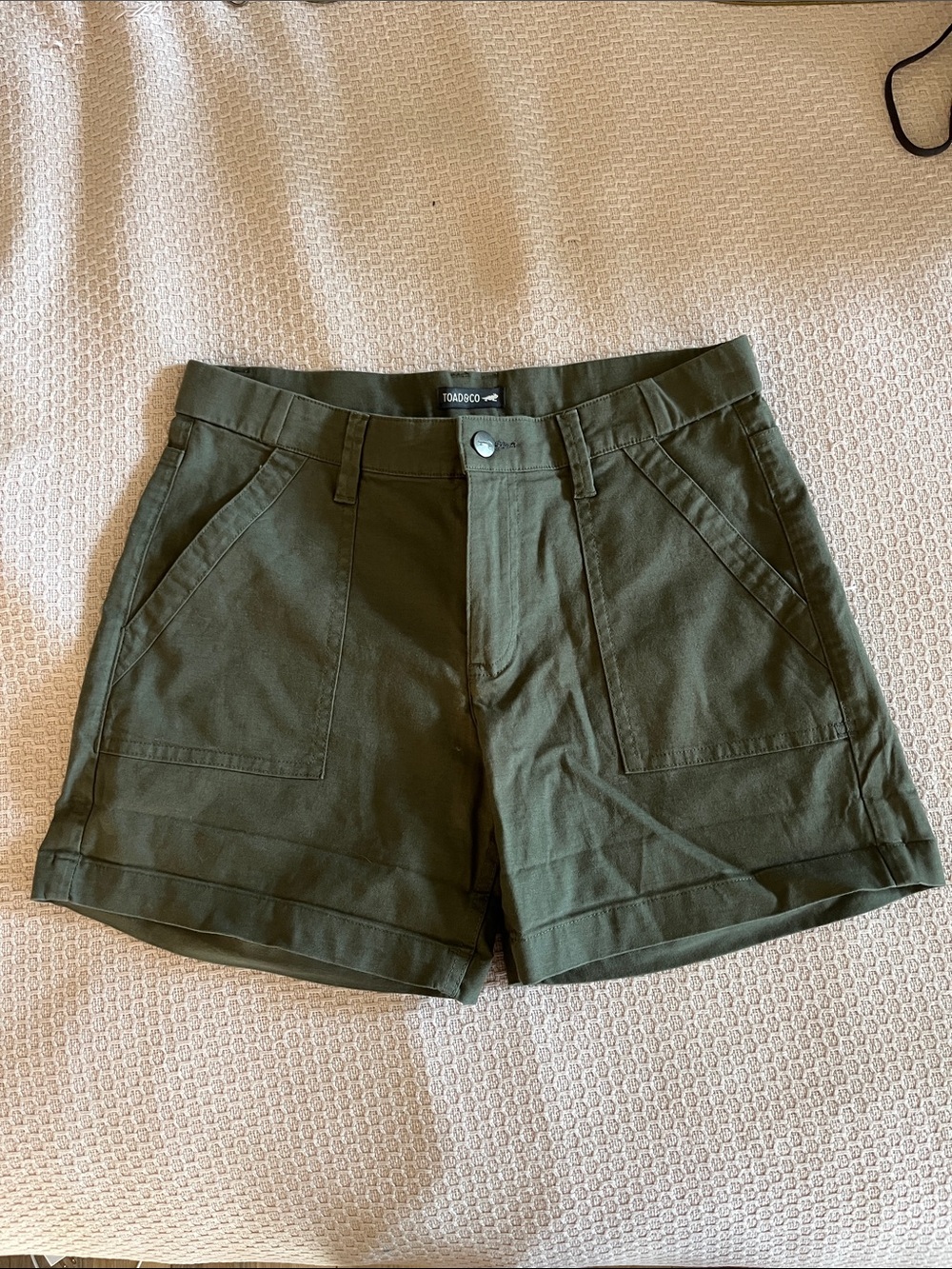Toad & Co Utility Pocket Shorts — Deep Olive